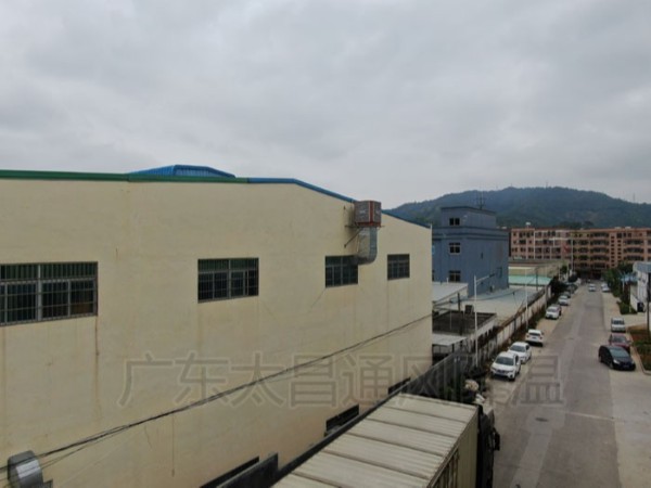 注塑廠吹塑模具廠降溫方案設(shè)計 潤東方蒸發(fā)式冷風機