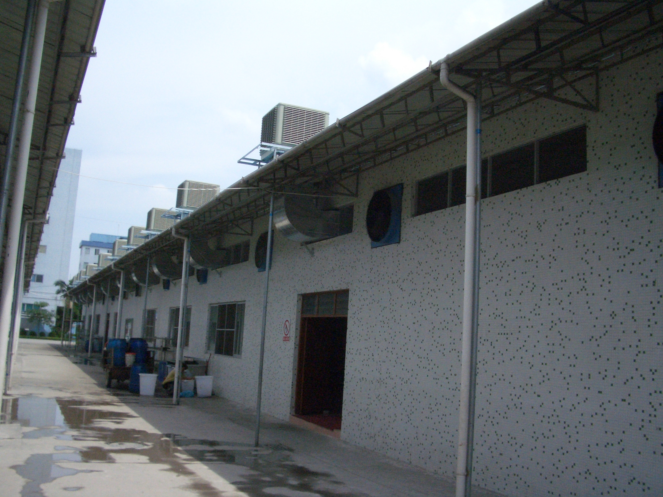 潤東方環(huán)保空調(diào),環(huán)?？照{(diào)安裝,環(huán)?？照{(diào),廠房降溫,鐵皮房降溫